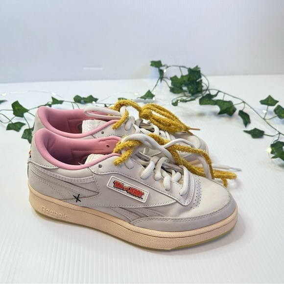 NWOB Tom & Jerry Limited Edition Throwback Revenge sneaker (2 sets of laces) - Picture 4 of 14